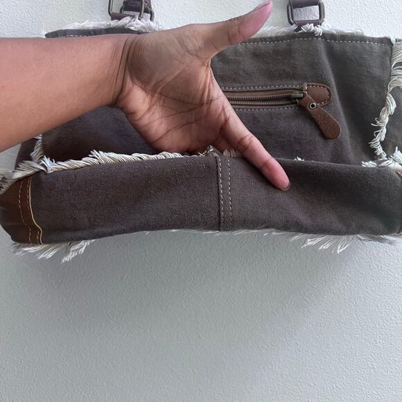 Myra Hairon Leather Canvas Leaf Print Western Boho Small Handbag Boho - Picture 6 of 12